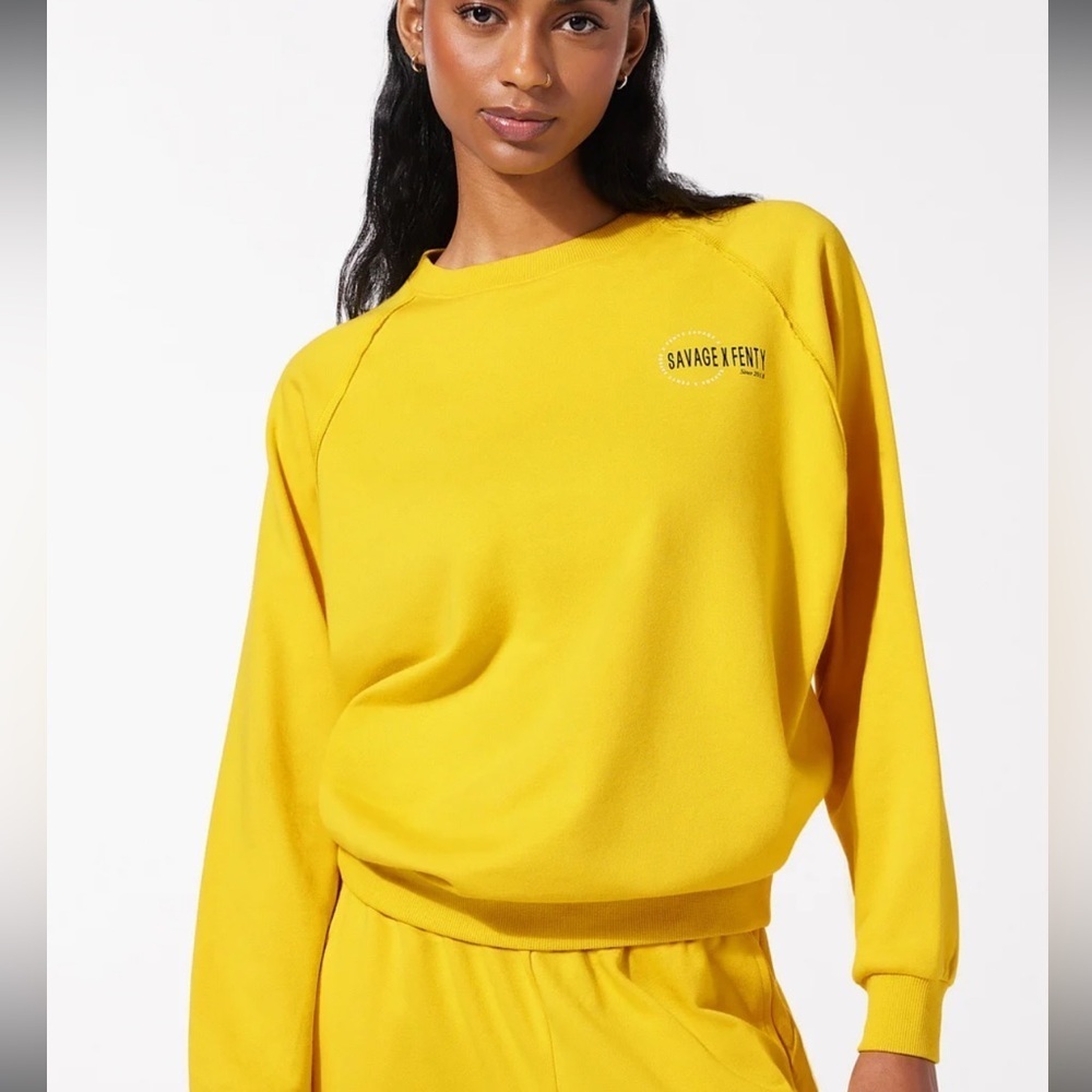 Savage x Fenty Essential Terry Scope Logo Raglan Sweatshirt - Picture 4 of 10